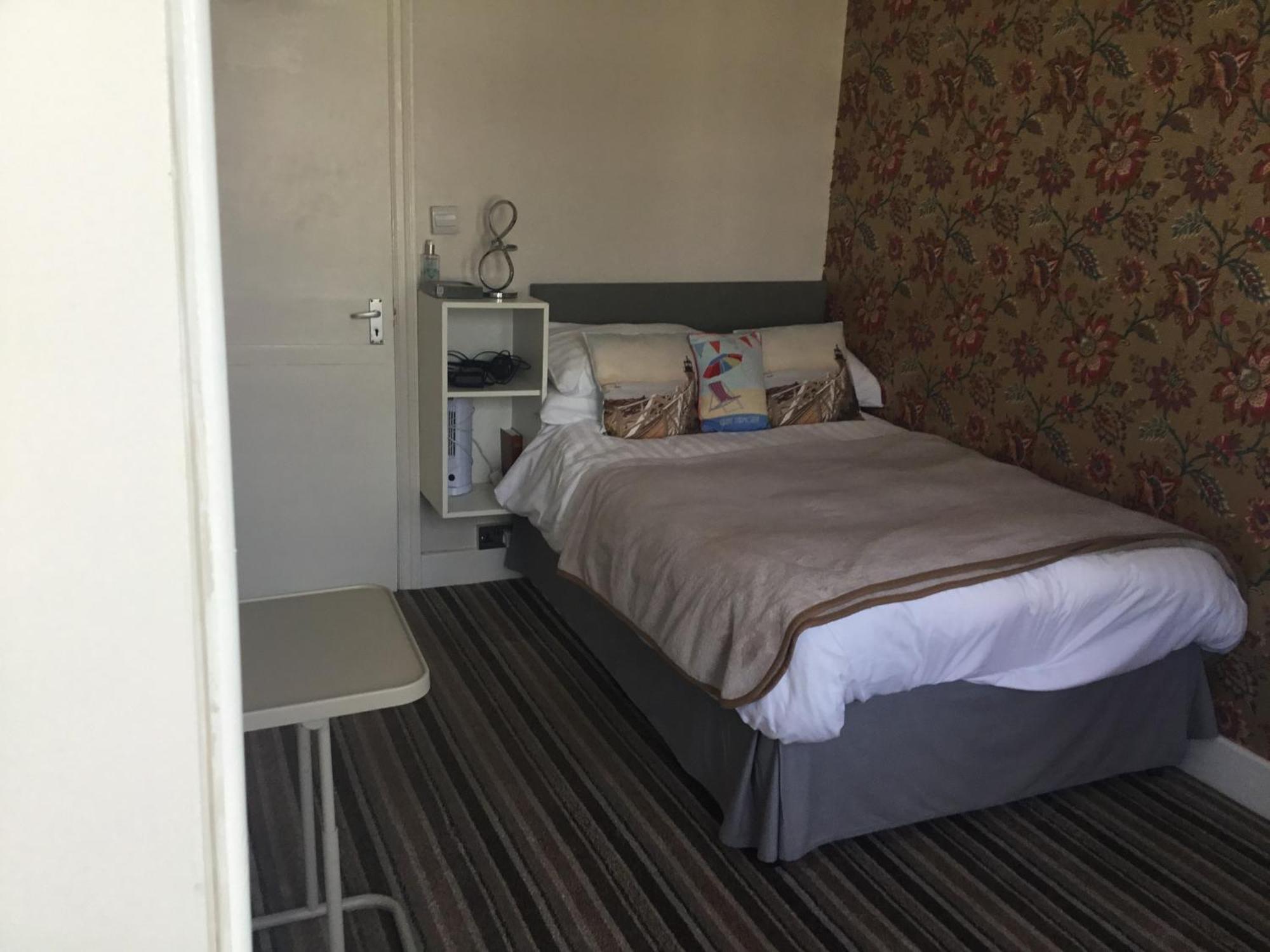 Dene House Bed & Breakfast Great Yarmouth Exterior photo