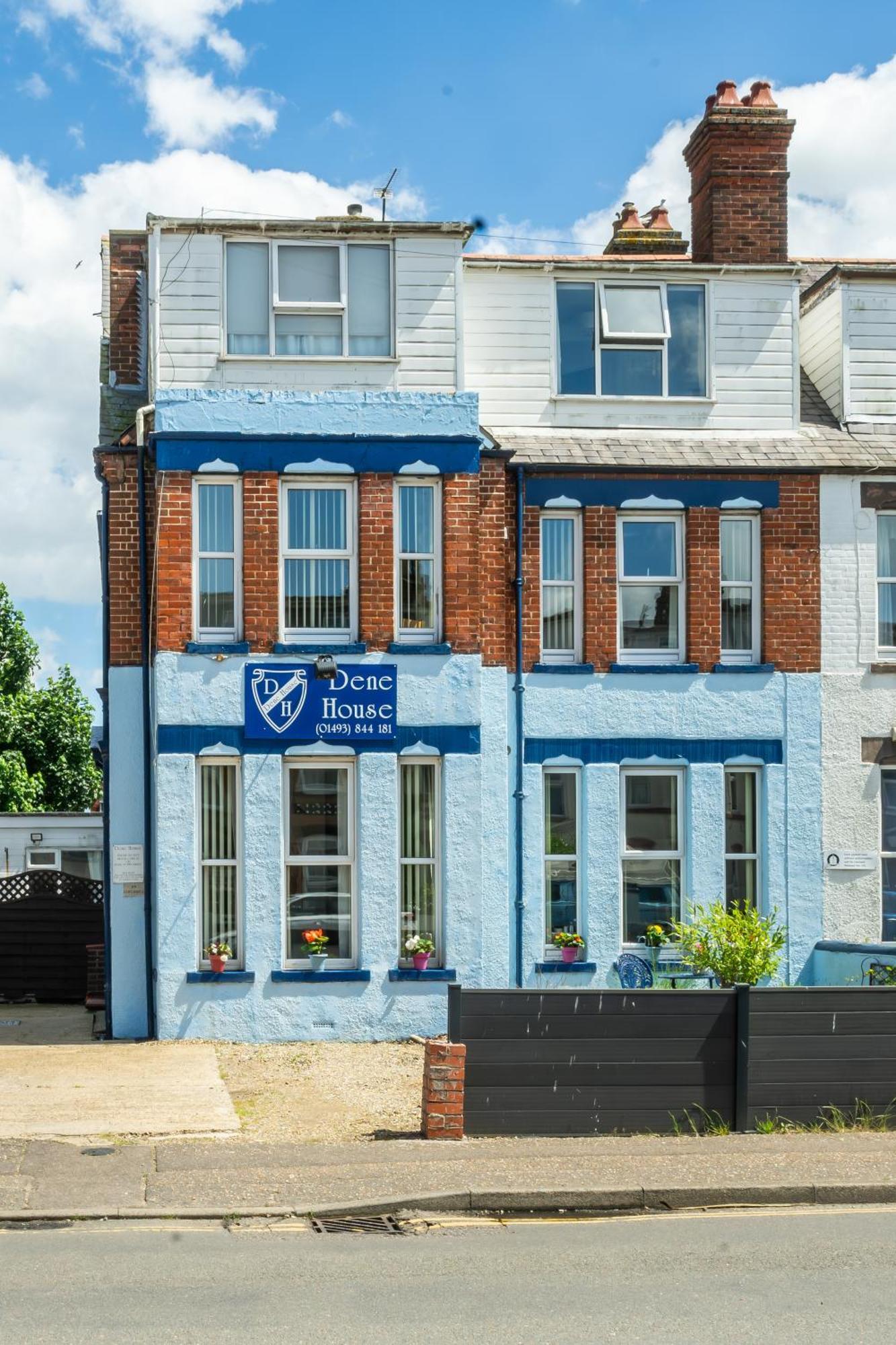 Dene House Bed & Breakfast Great Yarmouth Exterior photo